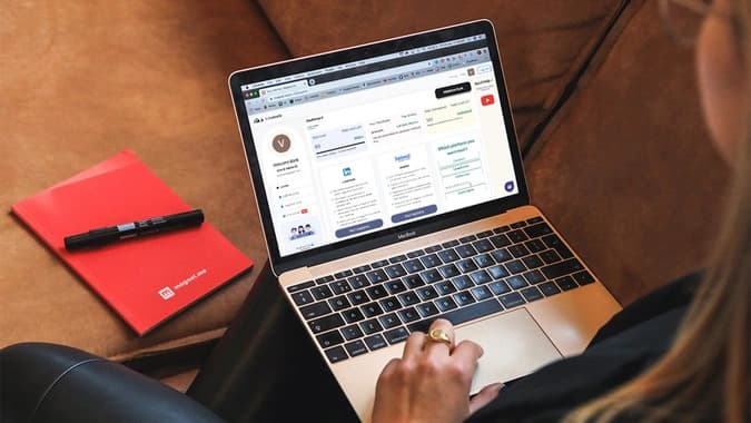 footer-image-container